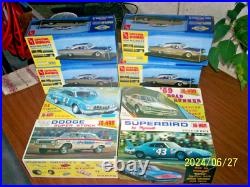 Jo-Han'69 Plymouth Road Runner, Superbird,'64 Dodge SS'64 Petty 4 Display Case