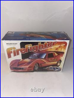 Mpc Fire Fighter Corvette Fuel Funny Car Model Kit 1-0702 Mostly Unpunched New